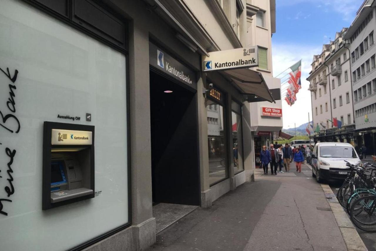 Affordable Rooms In Heart Of Lucerna Exterior foto